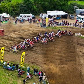 Un lieu incontournable pour les amateurs de sensations fortes et de compétitions palpitantes.